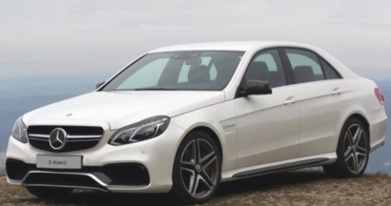 Лобовое стекло от Mercedes Benz W212